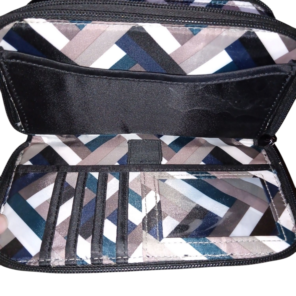 Lug Quilted Wristlet Wallet in Black - Picture 2 of 4